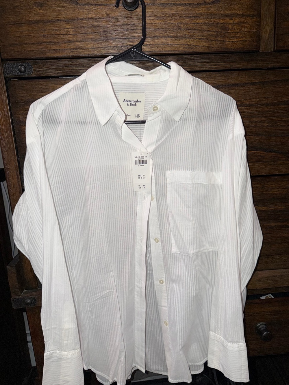 Abercrombie & Fitch Women’s White Button-Up Shirt